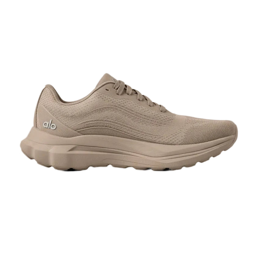 Alo yoga runner gravel