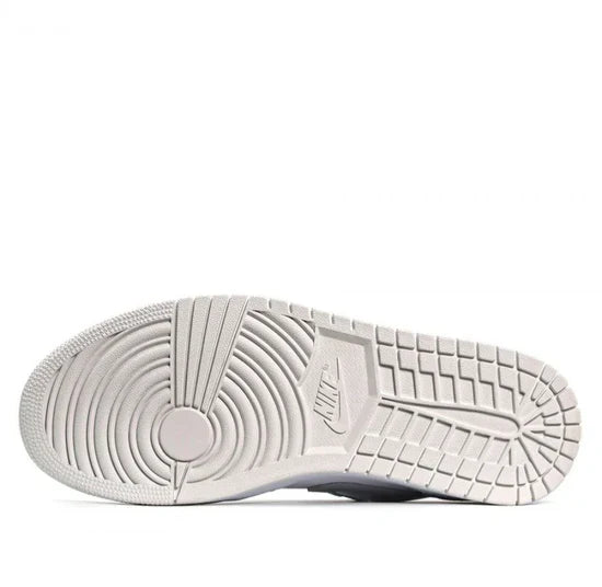 AIR JORDAN 1 LOW PARIS